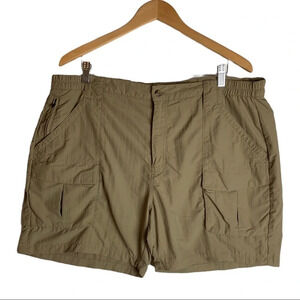 L.L Bean  Men’s Utility Hiking Shorts 100% Nylon Lined Size US XL Reg